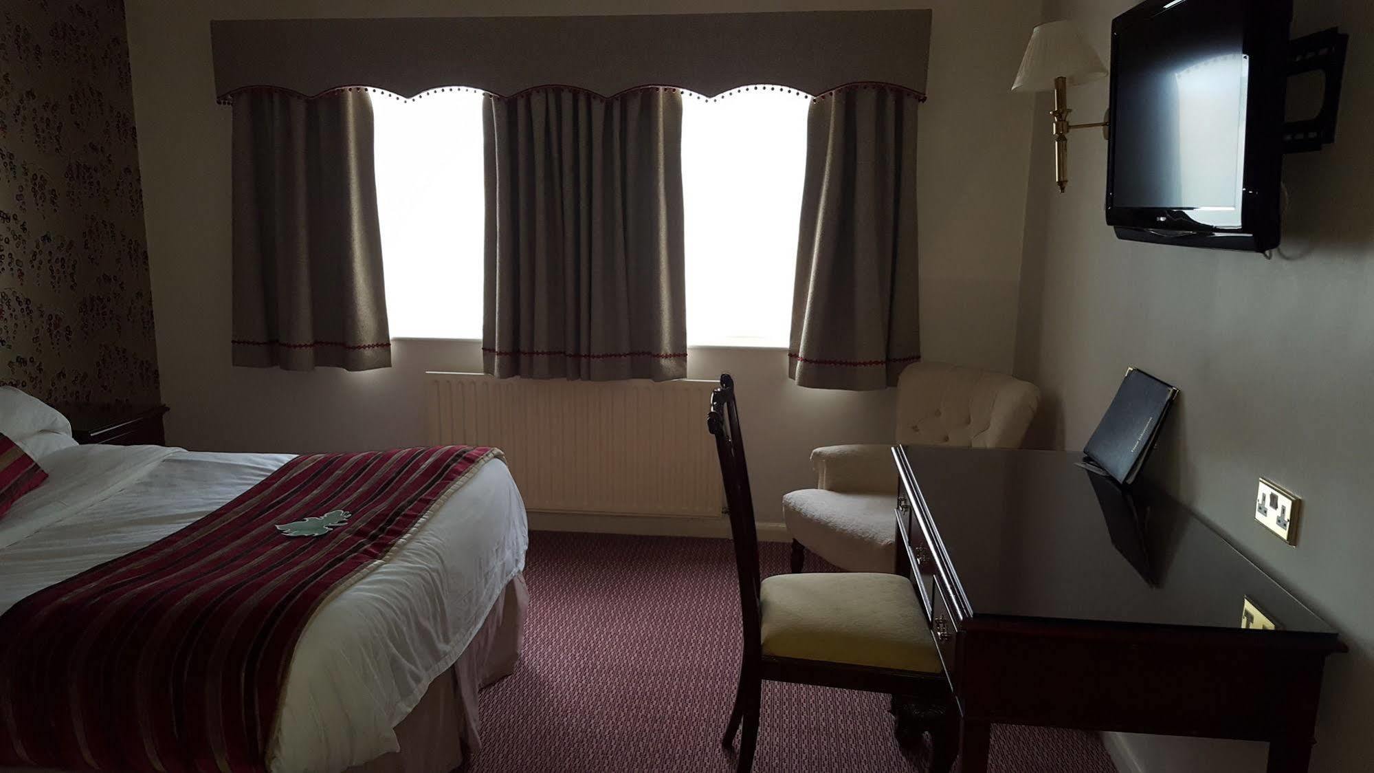 Charmwood Hotel - Cherry Park Hall Worksop Extérieur photo