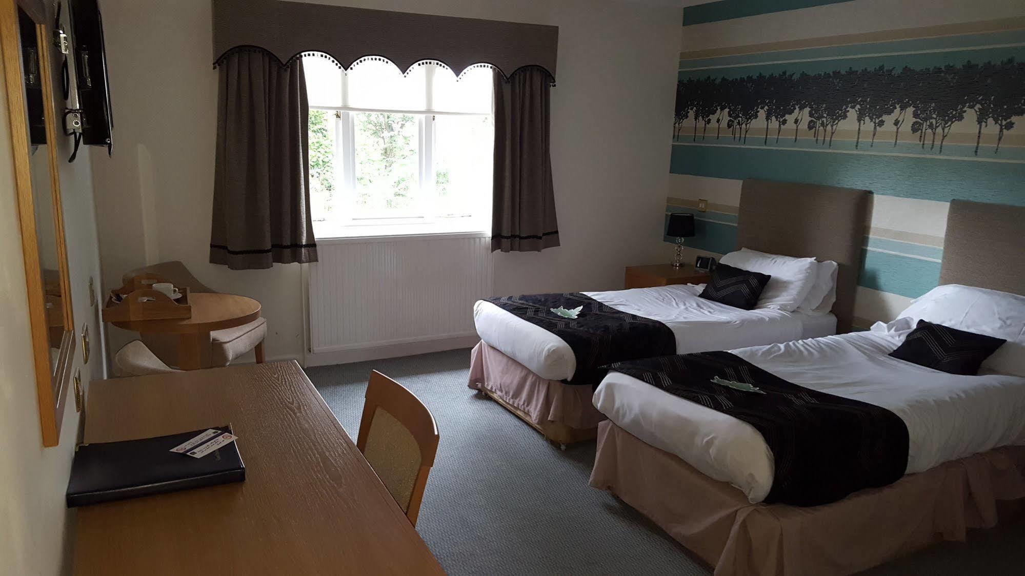 Charmwood Hotel - Cherry Park Hall Worksop Extérieur photo