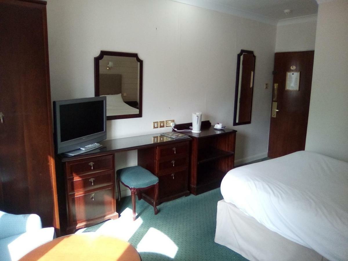 Charmwood Hotel - Cherry Park Hall Worksop Extérieur photo
